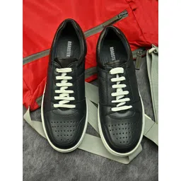 The Roadster Lifestyle Co. Men Casual Sneakers