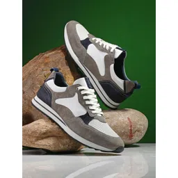 Overdrive Men Colourblocked Suede Sneakers