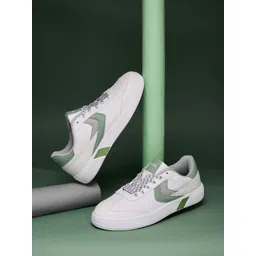 Campus Men Colourblocked Sneakers