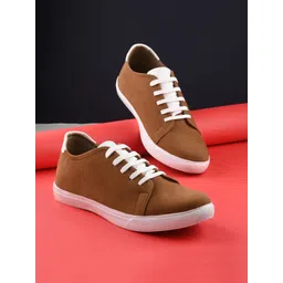 The Roadster Lifestyle Co. Men Tan & White Lightweight Comfort Insole Sneakers