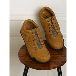 Red Chief Men Tan Brown Leather Sneakers
