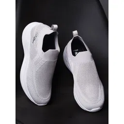 Action EVA Flotter Men Textured Slip-On Sneakers