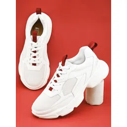 HRX by Hrithik Roshan Men White Round Toe Comfort Insole Lightweight Sneakers