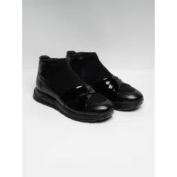 ZEESH Men Leather Slip-On Sneakers