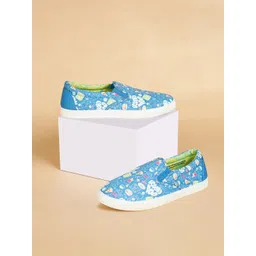 Forever Glam by Pantaloons Women Printed Round Toe Mesh Slip-On Sneakers