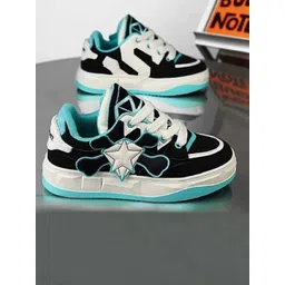 Corsac Men Printed Sneakers