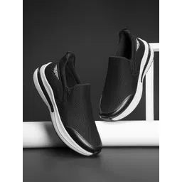 Red Tape Men Mesh Walking Non-Marking Shoes