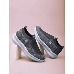 Action Plus Men Woven Design Slip-On Sneakers