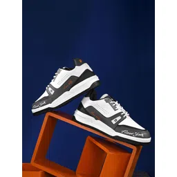 BIRDE Men Colourblocked Round Toe Lace-Ups Sneakers