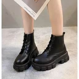 Boots For Women