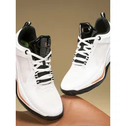 Red Tape Men Mesh Basketball Shoes