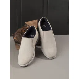 ID Men Slip-On Round Toe Antibacterial Sneakers