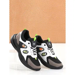 Rising Wolf Men Sneakers