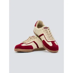 Snitch Men Colourblocked Lace-Ups Sneakers