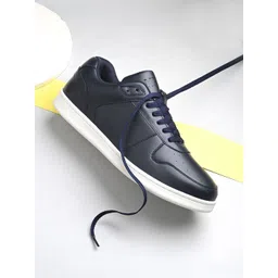 HRX by Hrithik Roshan Unisex Solid Textured Round Toe Sneakers