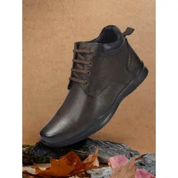 Mochi Men Leather Regular Boots