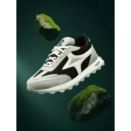 glitchez Men Colourblocked Lace-Ups Sneakers