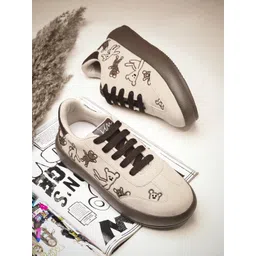 JM Looks Women Printed Sneakers