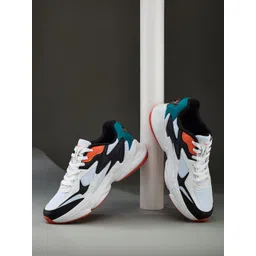 Campus Men Astral Colourblocked Sneakers