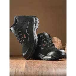 Ozarro Black Suede Casual Shoes