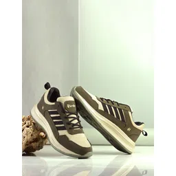 BIRDE Men Colourblocked Lace-Ups Sneakers