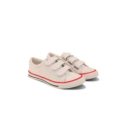 The Roadster Lifestyle Co Women Round Toe Velcro Sneakers