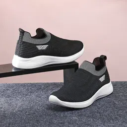 Men sports shoes Trendy unique stylish black Sneakers For Men
