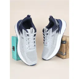 Aqualite Men Mesh Walking Shoes