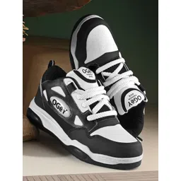 BIRDE Men Colourblocked Sneakers