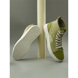 Duke Men Printed High-Top Sneakers