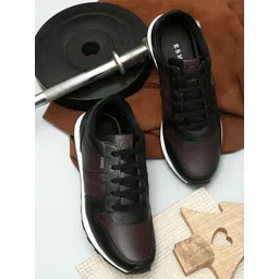 ESMEE Men Casual Sneakers
