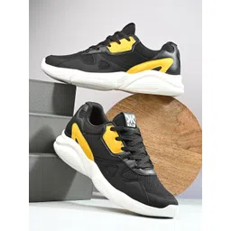 Killer Men Mesh Running Non-Marking Shoes