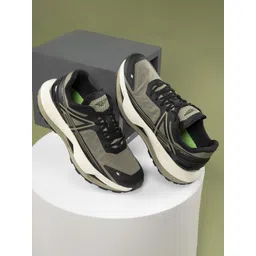 Red Tape Mesh Walking Shoes