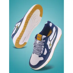 Sparx Men Colourblocked Round Toe Sneakers