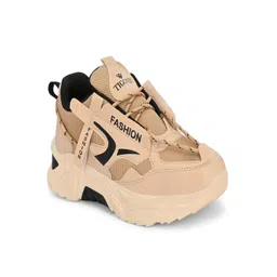 TIGONIS Men Textured Sneakers