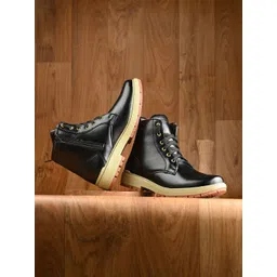 The Roadster Lifestyle Co Men Mid-Top Casual Boots