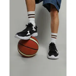 NOBELITE Men Colourblocked Sneakers