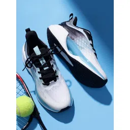 Trenz Men Mesh Running Shoes