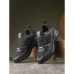 OFF LIMITS Men Mesh Running Non-Marking Shoes