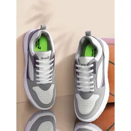 Liberty Lapon Men Colourblocked Sneakers