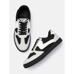 WROGN Men Colourblocked Sneakers