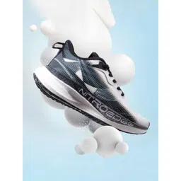 Columbus Men Mesh Non-Marking Running Shoes