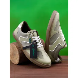 glitchez Men Sneakers