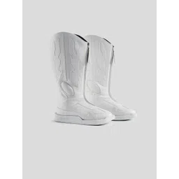 Thaely Men Textured Cowboy Boots