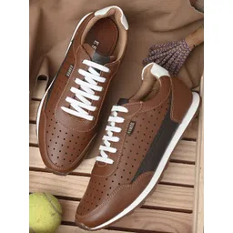 ESMEE Men Sneakers