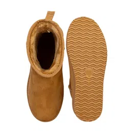 Truffle Collection Women Round Toe Winter Boots