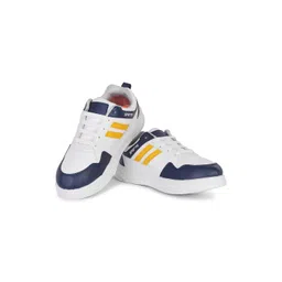 DRACKFOOT Men Colourblocked Sneakers