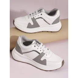 X XIOTA Women Sneakers