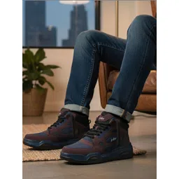 knoos Men Colourblocked Sneakers