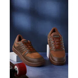 Trenz Men Brown Mesh Walking Shoes